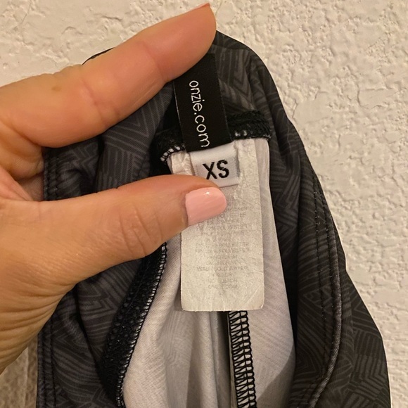 Onzie Set - Picture 5 of 5